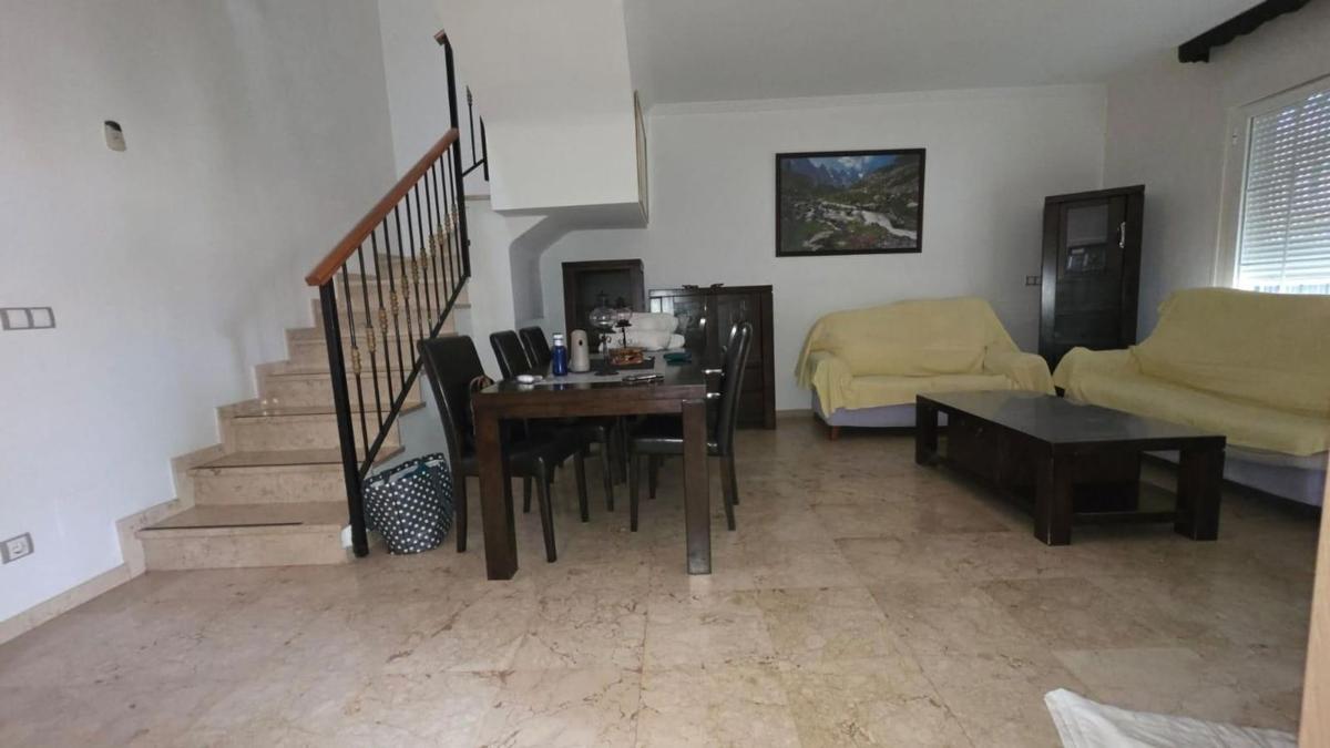 Sale of townhouse in Chalet adosado en La Planilla, Ronda , Ronda photo 3