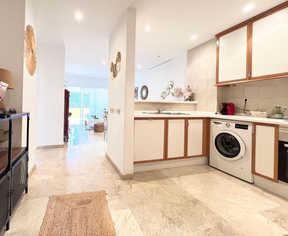 Venta de piso en Piso en Urbanización Golf Río Real, 6 D, Rio Real, Marbella, Marbella
photo 2