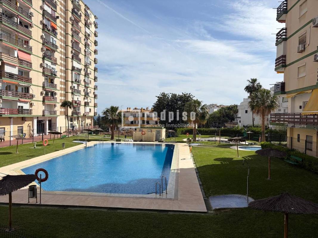 Продажа квартиры на Piso en Parque de la Paloma, Benalmádena, Бенальмадена
photo 1