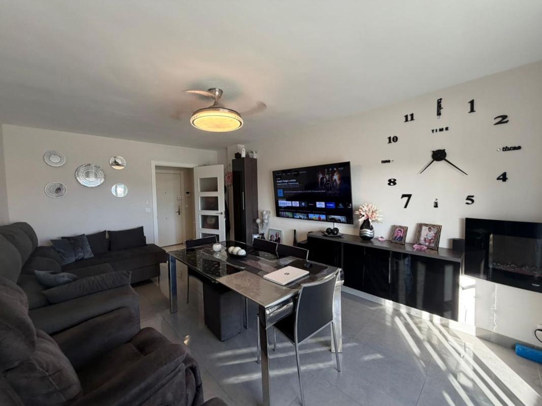 Продажа квартиры на Piso en Calle los Prados, 1, Poniente - Faro, Vélez-Malaga, Велес-Малага
photo 1