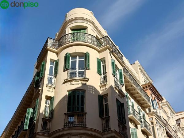 Sprzedaż mieszkania w Piso en Plaza Marqués del Vado del Maestre, Centro Histórico, Málaga, Málaga
photo 1