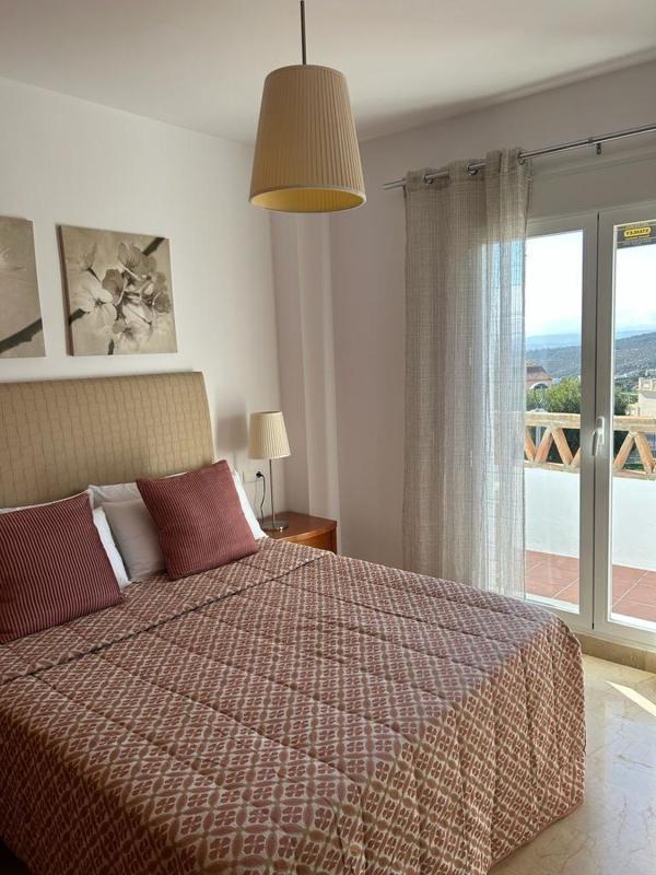 Properties for sale and rent in Spain photo 5