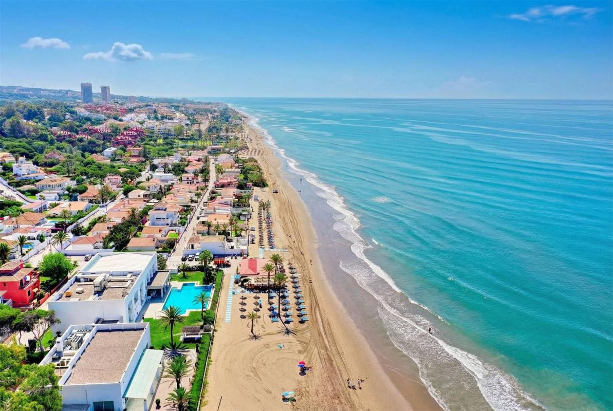 Продажа квартиры на Piso en Real de Zaragoza, Marbella, Марбелла
 photo 2