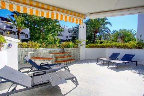 Sale of flat in Piso en Real de Zaragoza, Marbella, Marbella
 photo 4