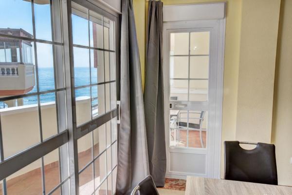 Продажа квартиры на Piso en Avenida del Sol, Hacienda Torrequebrada, Benalmádena, Бенальмадена
 photo 3