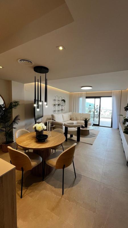 Venta de piso en Piso en Urbanizacion Nueva Atalaya, La Alquería, Benahavís, Benahavís
 photo 4