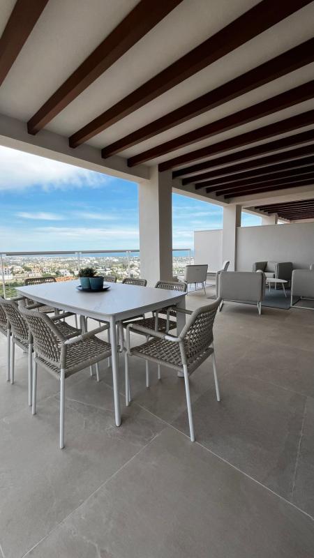 Venta de piso en Piso en Urbanizacion Nueva Atalaya, La Alquería, Benahavís, Benahavís
 photo 5