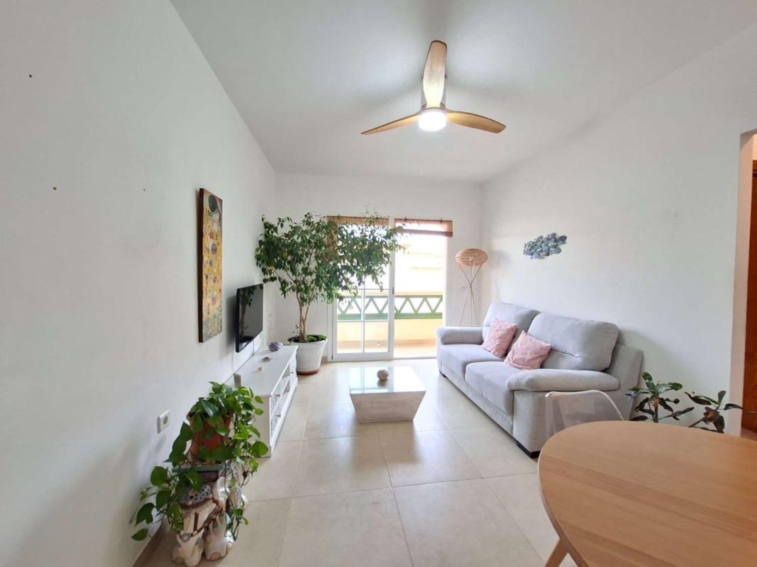 Venta de piso en Piso en Avenida Mediterraneo, Chaparil - Torrecilla - Punta Lara, Nerja, Nerja
 photo 2