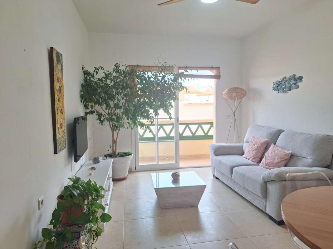 Venta de piso en Piso en Avenida Mediterraneo, Chaparil - Torrecilla - Punta Lara, Nerja, Nerja
 photo 3