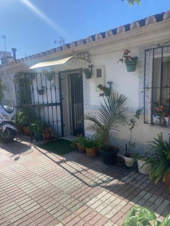 Chalet adosado en Calle Granada, Casco Antiguo, Marbella photo 1
