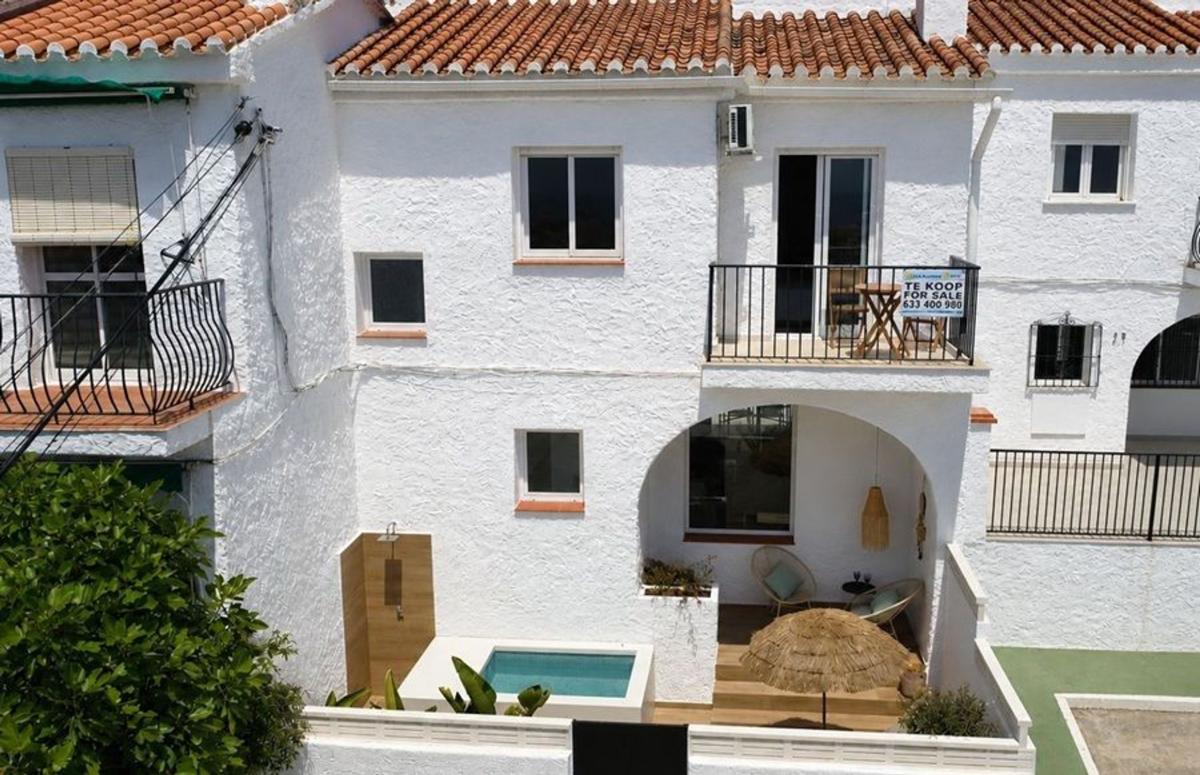 Properties for sale and rent in Spain photo 2