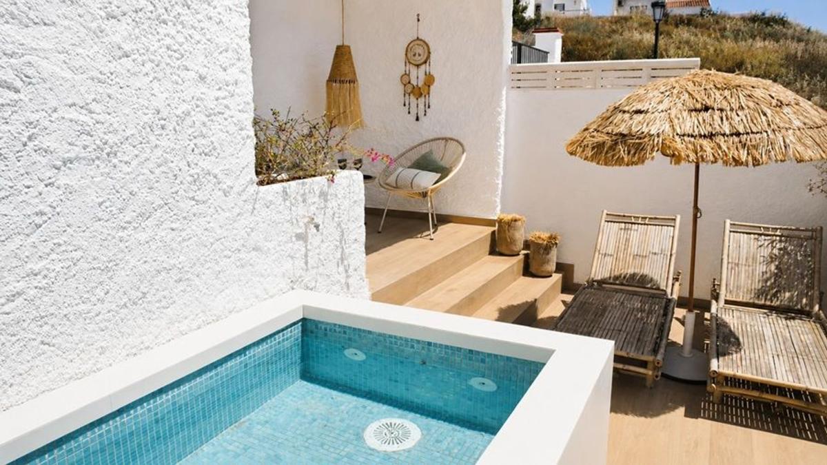 Properties for sale and rent in Spain photo 4