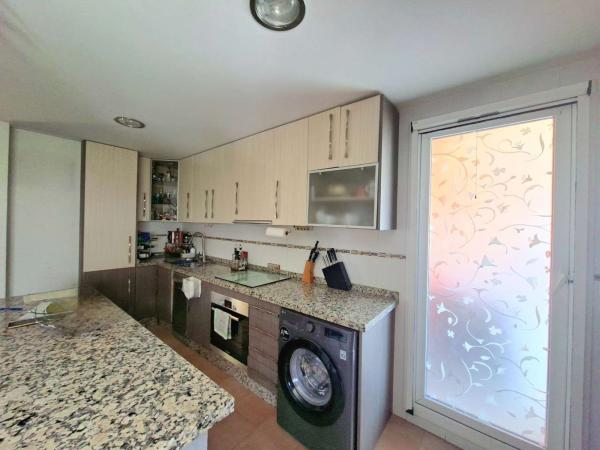 Venta de piso en Piso en Calle Bratislava, Campanillas, Málaga, Málaga
thumbnail 2
