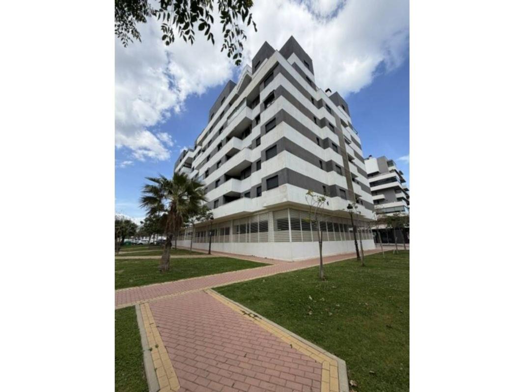 Sale of apartment in Piso en Calle la Dulcinea, Parque Central, Estepona, Estepona
photo 1