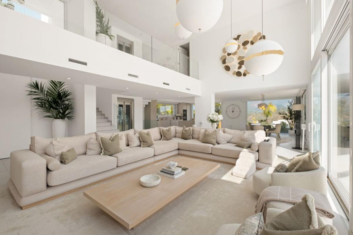 Properties for sale and rent in Spain photo 3