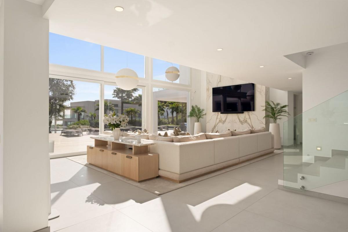 Properties for sale and rent in Spain photo 4