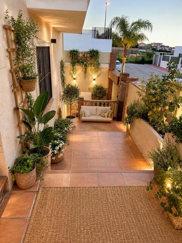 Properties for sale and rent in Spain photo 3