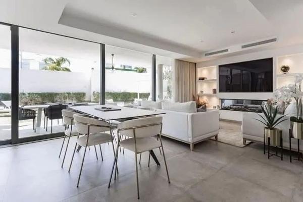 Продажа квартиры на Piso en Calle Casa de la Paz, 1, Cancelada, Estepona, Эстепона
photo 1