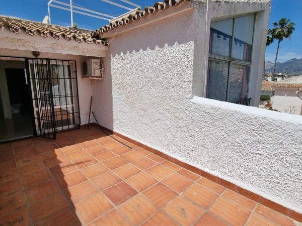Chalet adosado en Cerros del Águila, Mijas thumbnail 2