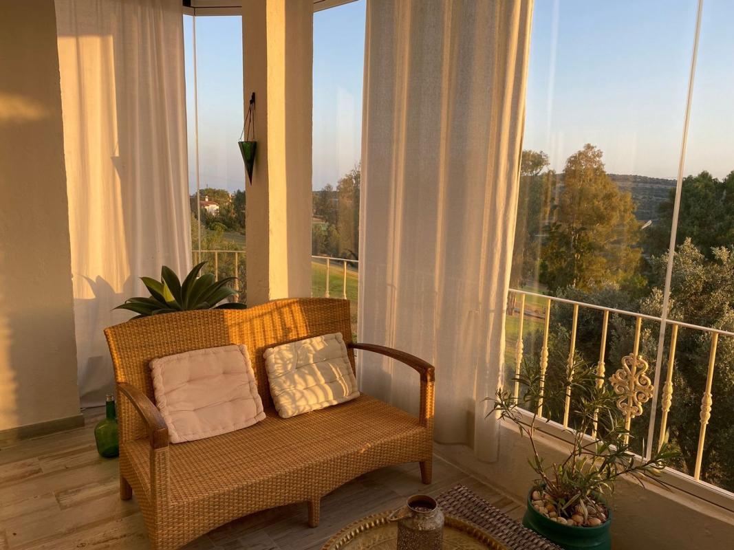 Продажа пентхауса на  Ático en Avenida del Arte, 59, Estepona Golf, Estepona, Эстепона photo 5