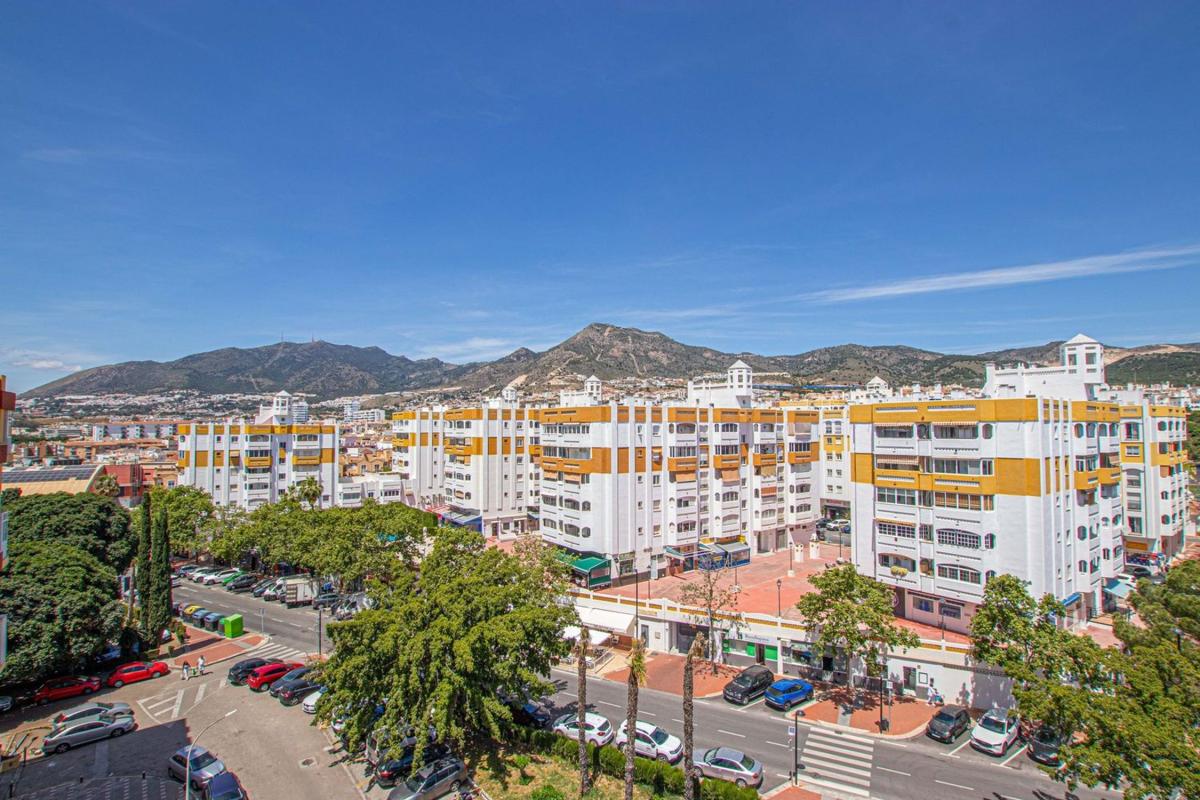 Продажа квартиры на Piso en Avenida Gamonal, Parque de la Paloma, Benalmádena, Бенальмадена
photo 3