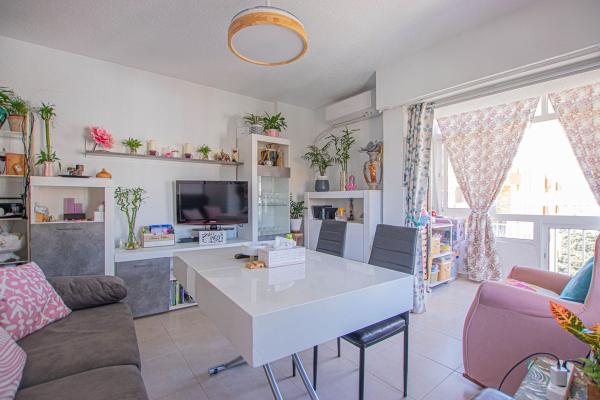 Продажа квартиры на Piso en Avenida Gamonal, Parque de la Paloma, Benalmádena, Бенальмадена
 photo 4