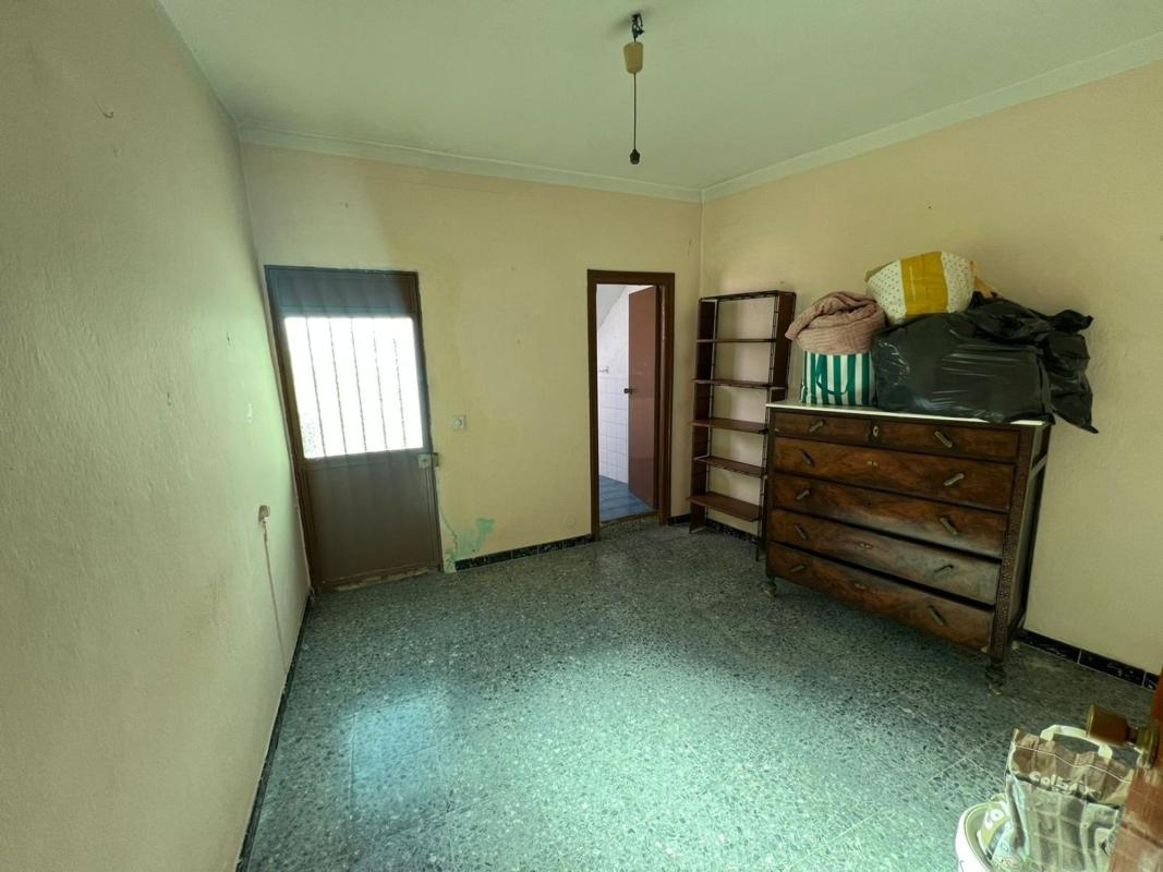 Venta de chalet adosado en  Chalet adosado en La Goleta - San Felipe Neri, Málaga , Málaga photo 3