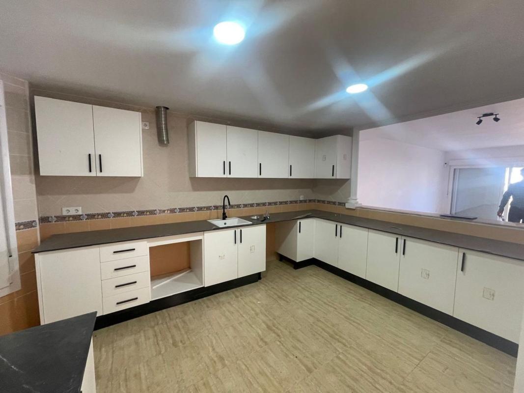 Продажа таунхауса в Chalet adosado en Los Boliches, Fuengirola , Фуэнхирола photo 2