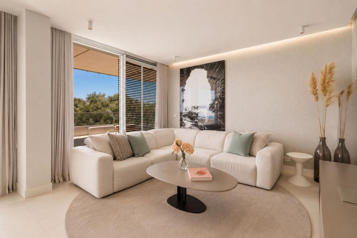 Venta de piso en Piso en Calle Josefina Samper, 5, Guadalobón, Estepona, Estepona
photo 4