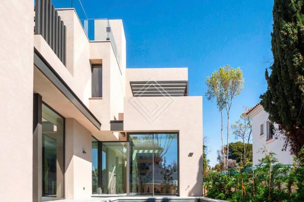 Casa o chalet independiente en Las Lomas de Río Verde, Marbella photo 1