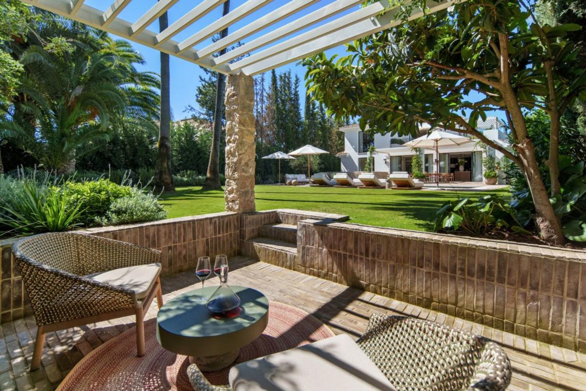Properties for sale and rent in Spain photo 3