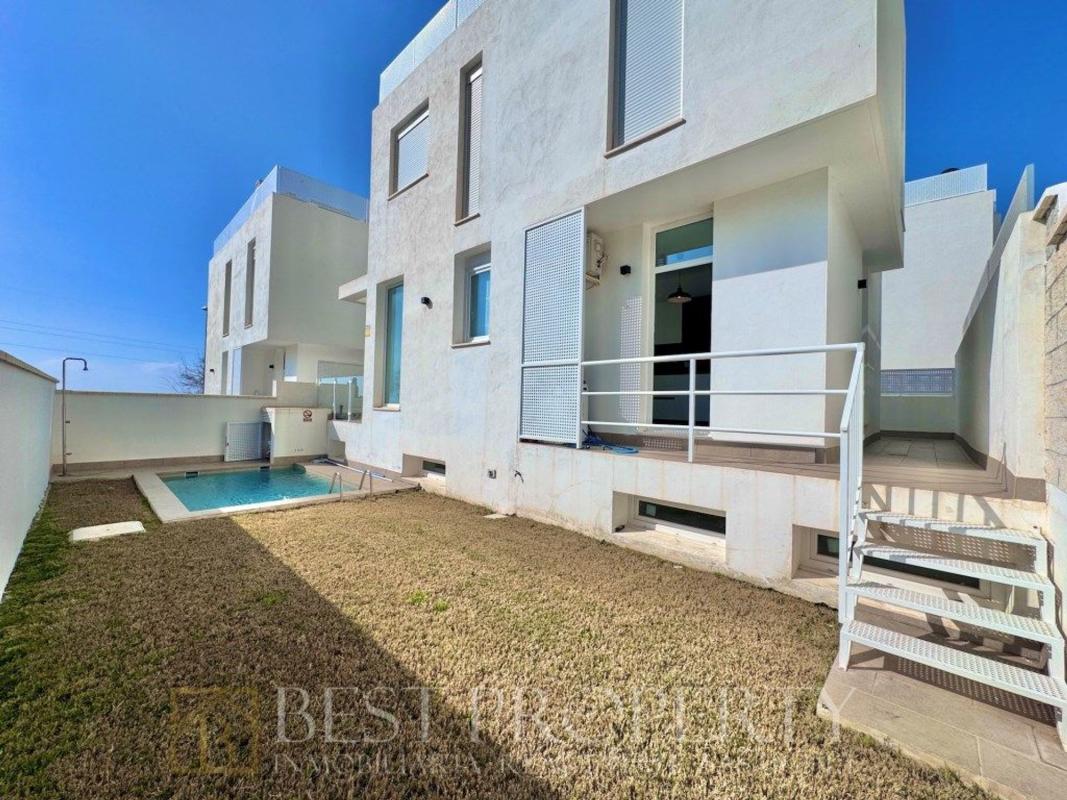 Properties for sale and rent in Spain photo 2