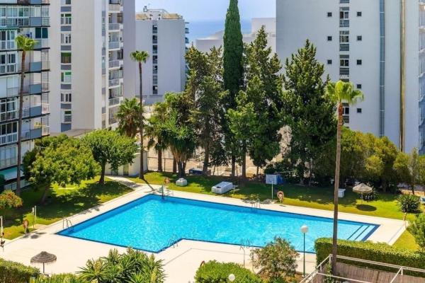 Продажа квартиры на Piso en Parque de la Paloma, Benalmádena, Бенальмадена
 photo 1