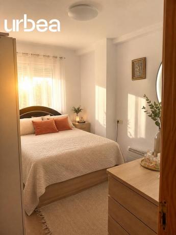 Venta de piso en Piso en Calle Asturias, El Palo, Málaga, Málaga
thumbnail 2