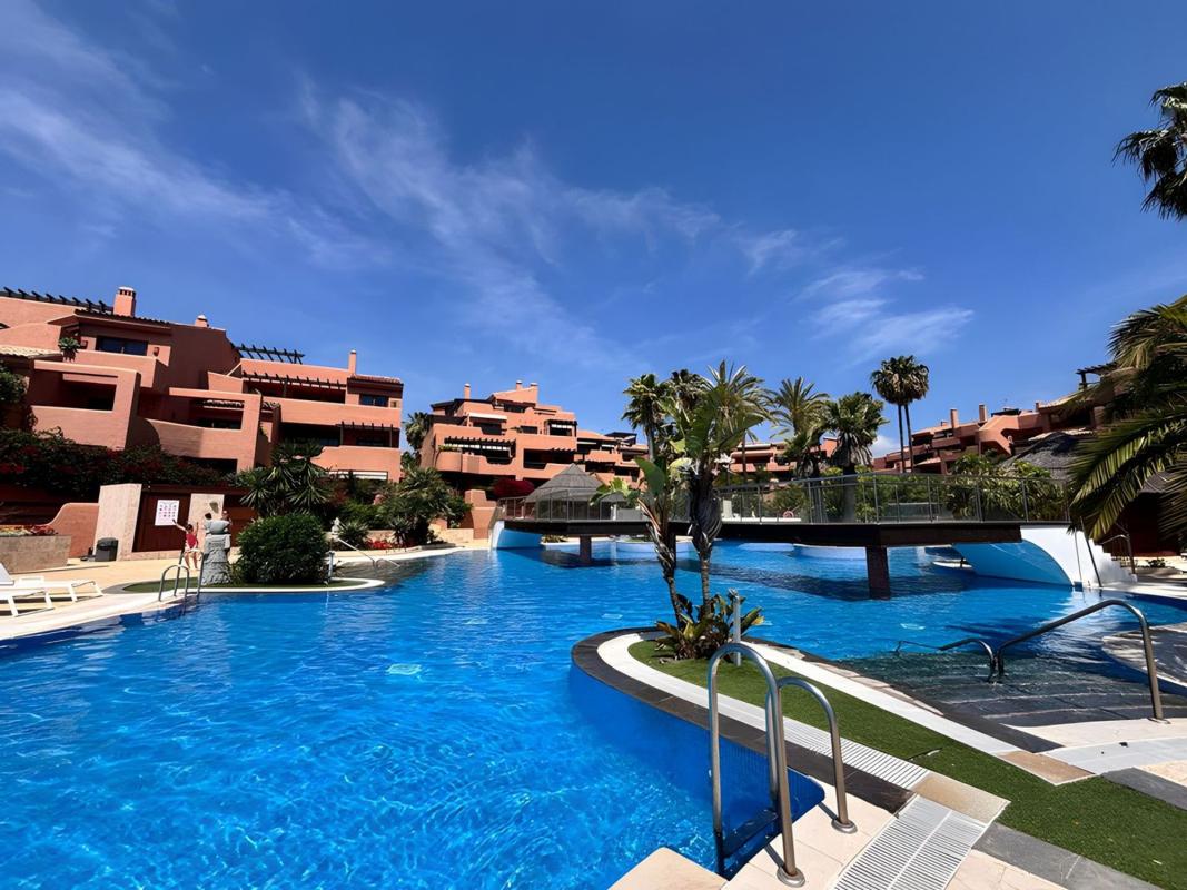Sale of apartment in Piso en Centro, Estepona, Estepona
 photo 2