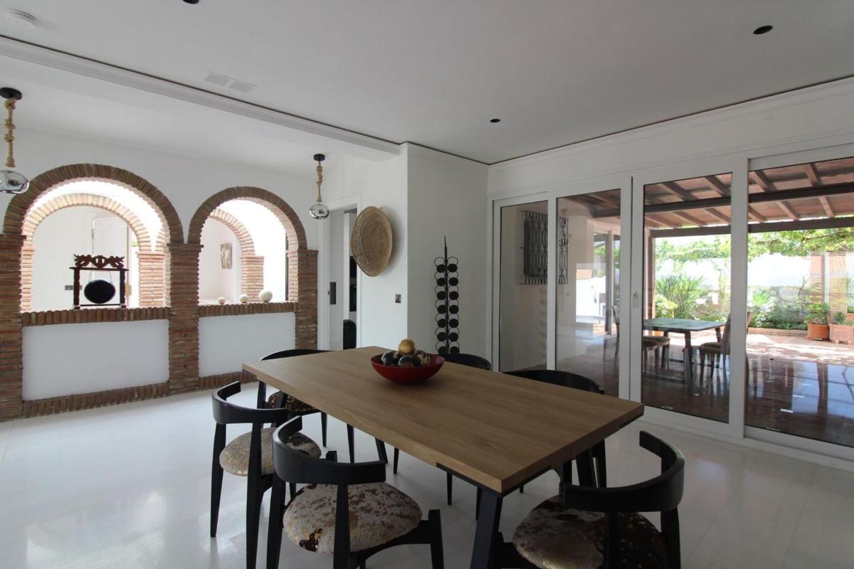 Properties for sale and rent in Spain photo 2