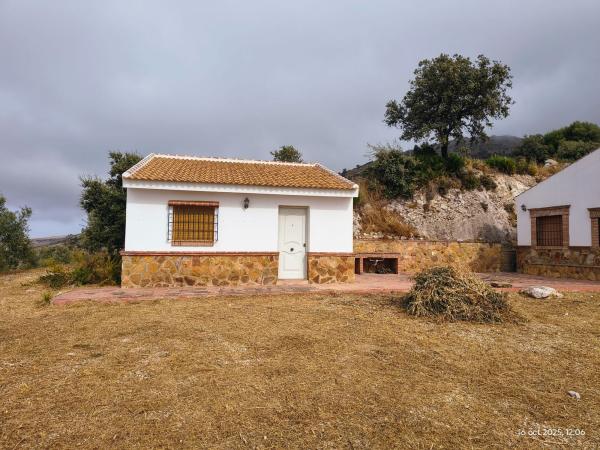Casa rural en Diseminado Poligono 166, Bobadilla - Bobadilla Estación - La Joya, Antequera thumbnail 2