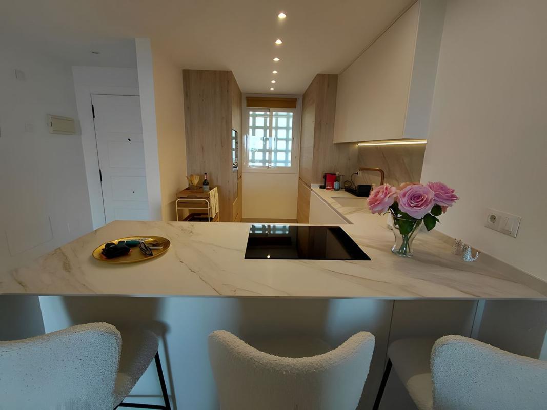 Venta de piso en Piso en Puente Romano, Marbella, Marbella
 photo 2