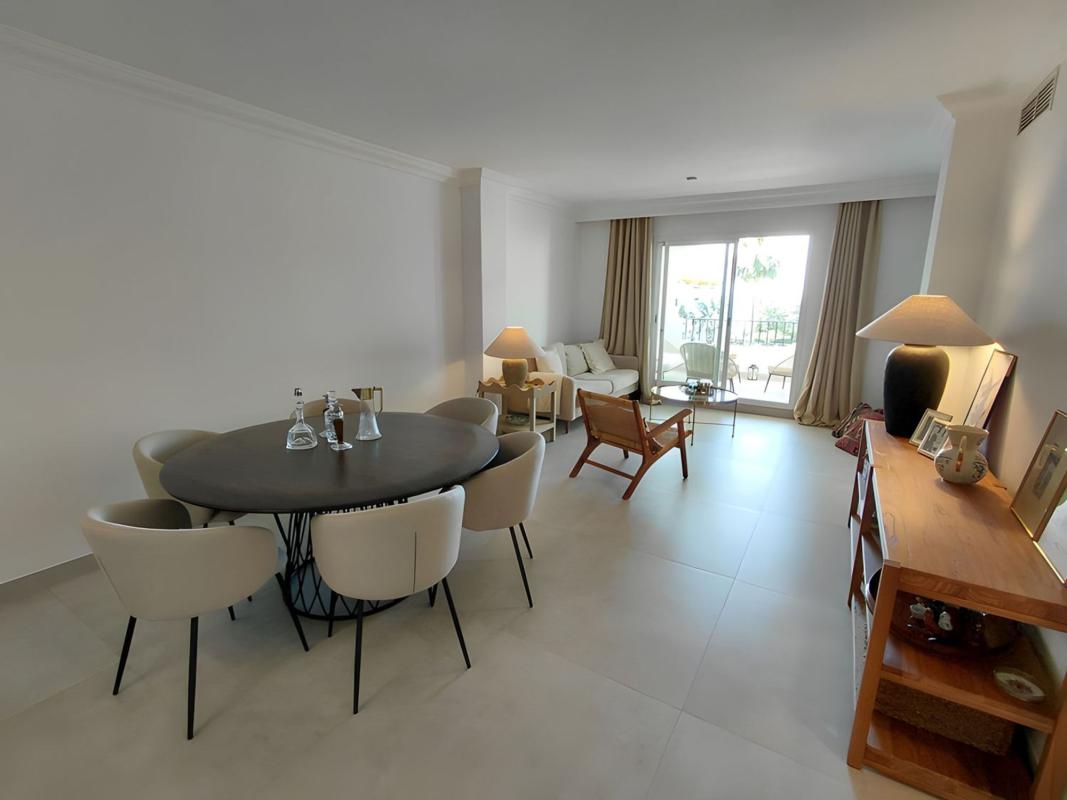 Venta de piso en Piso en Puente Romano, Marbella, Marbella
 photo 4