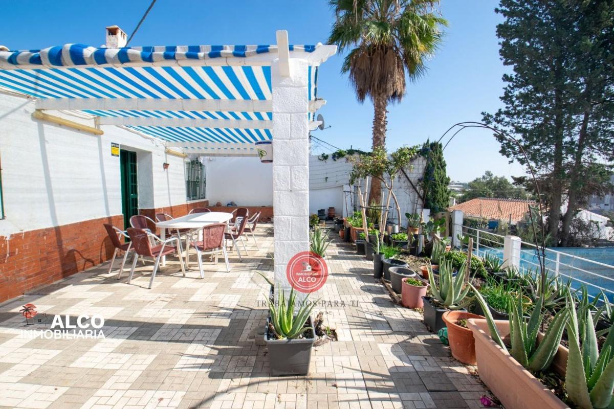 Properties for sale and rent in Spain photo 4