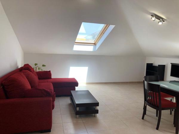 Ático en venta en Ático en Calle Maria de las Mercedes, 13, Los Pacos, Fuengirola, Fuengirola thumbnail 2