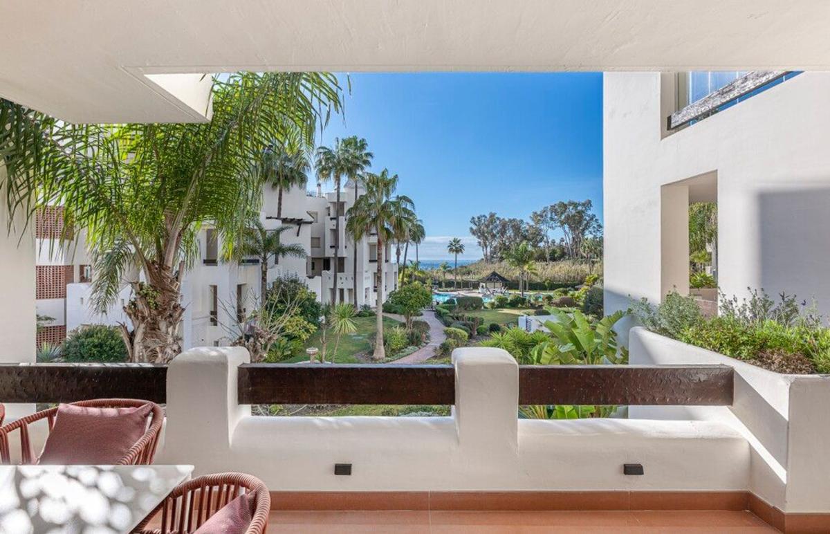 Venta de piso en Piso en El Velerín, Estepona, Estepona
 photo 2