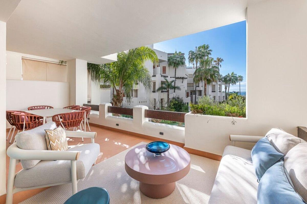 Venta de piso en Piso en El Velerín, Estepona, Estepona
 photo 3
