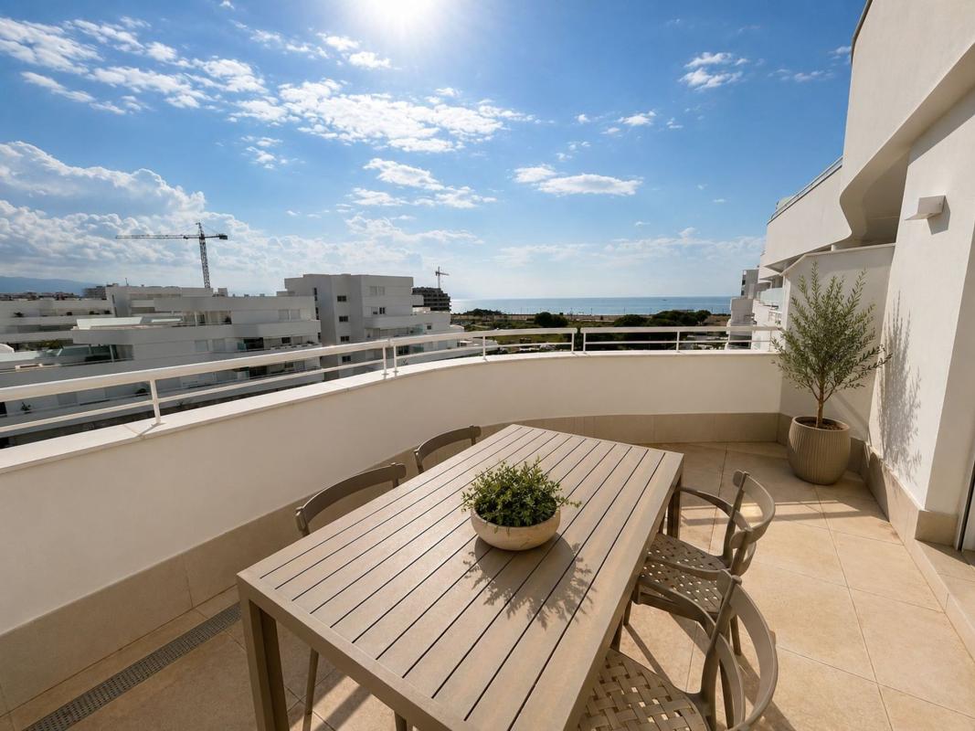 Продажа квартиры на Piso en Calle Mar Cantabrico, Poniente - Faro, Vélez-Malaga, Велес-Малага
 photo 2