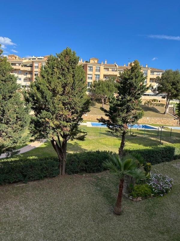 Продажа квартиры на Piso en Calle Federico Fellini, Parque Clavero, Málaga, Малага
photo 1