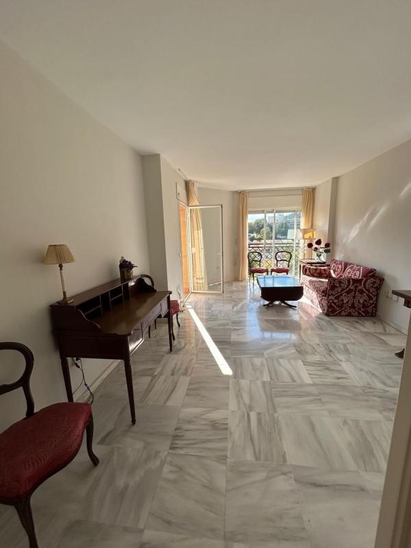 Продажа квартиры на Piso en Calle Federico Fellini, Parque Clavero, Málaga, Малага
photo 2