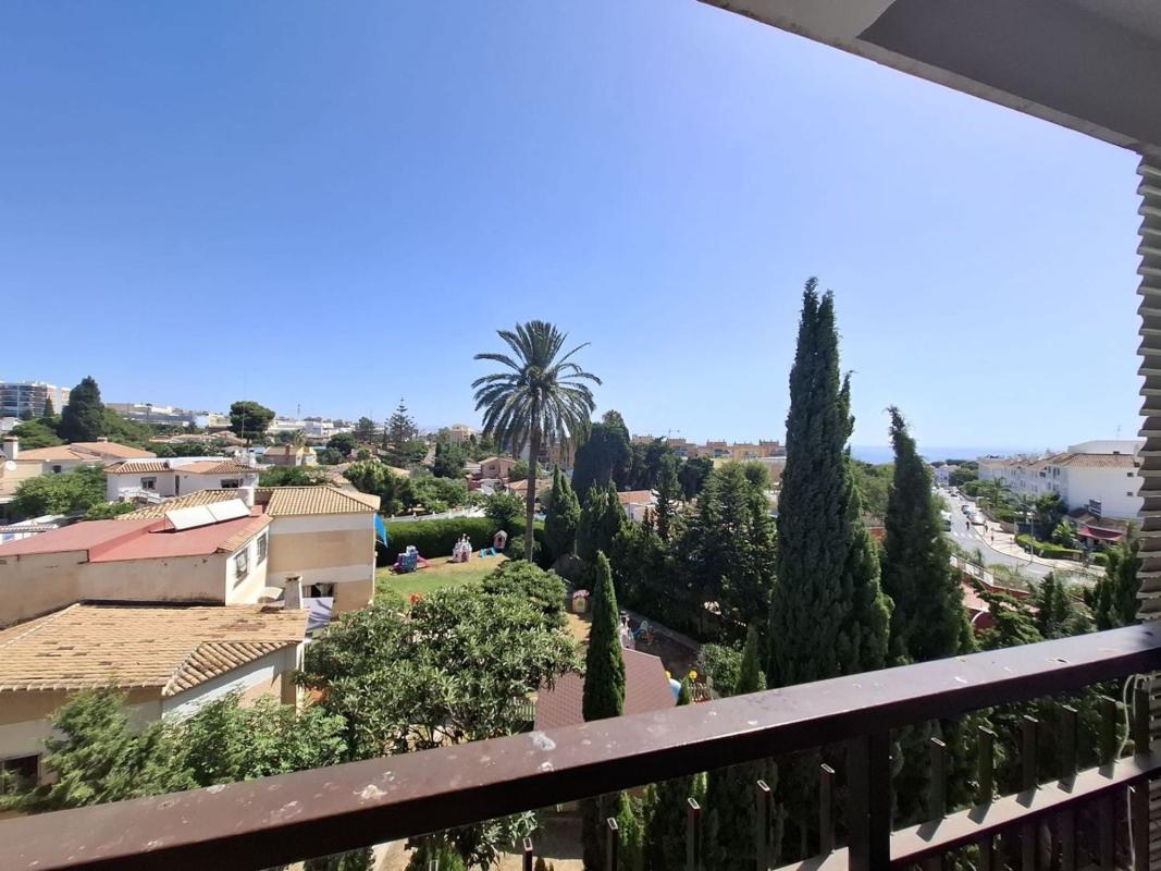 Sale of apartment in Piso en Calle Paganini, El Pinillo, Torremolinos, Torremolinos
photo 3