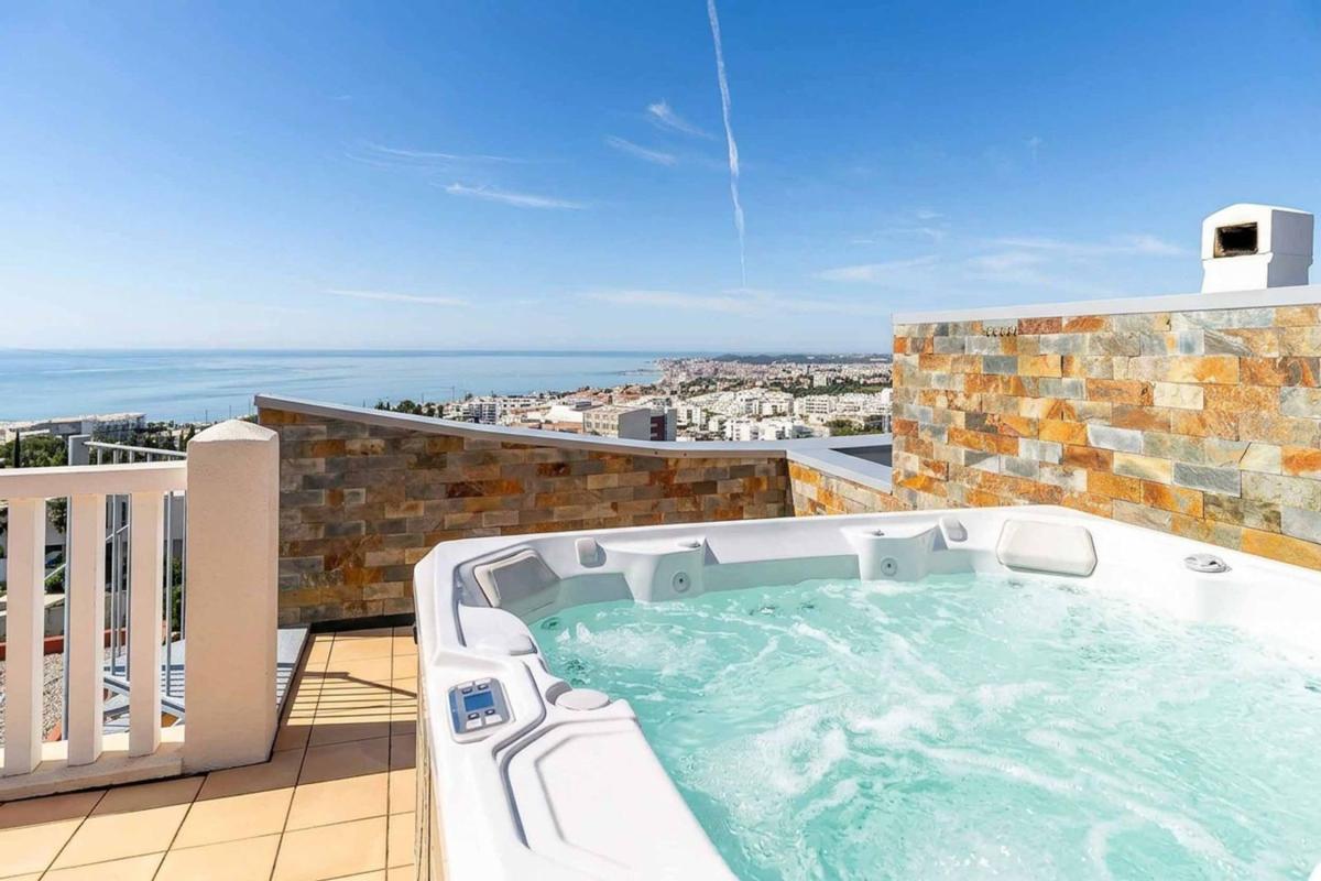 Penthouse sale in Ático en Aliso (higueron), El Higuerón - Capellanía, Benalmádena, Benalmádena photo 1