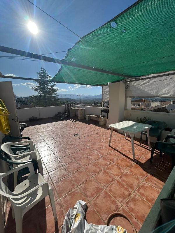 Продажа таунхауса в  Chalet adosado en Centro, Alhaurín el Grande , Алхаурин-эль-Гранде photo 2