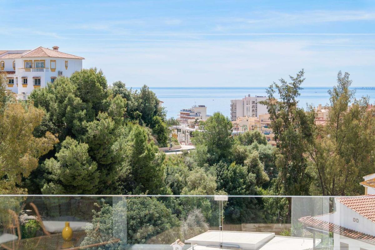 Properties for sale and rent in Spain photo 3
